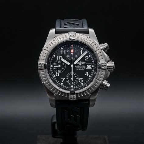 breitling 13960|Breitling avenger chronograph e13360.